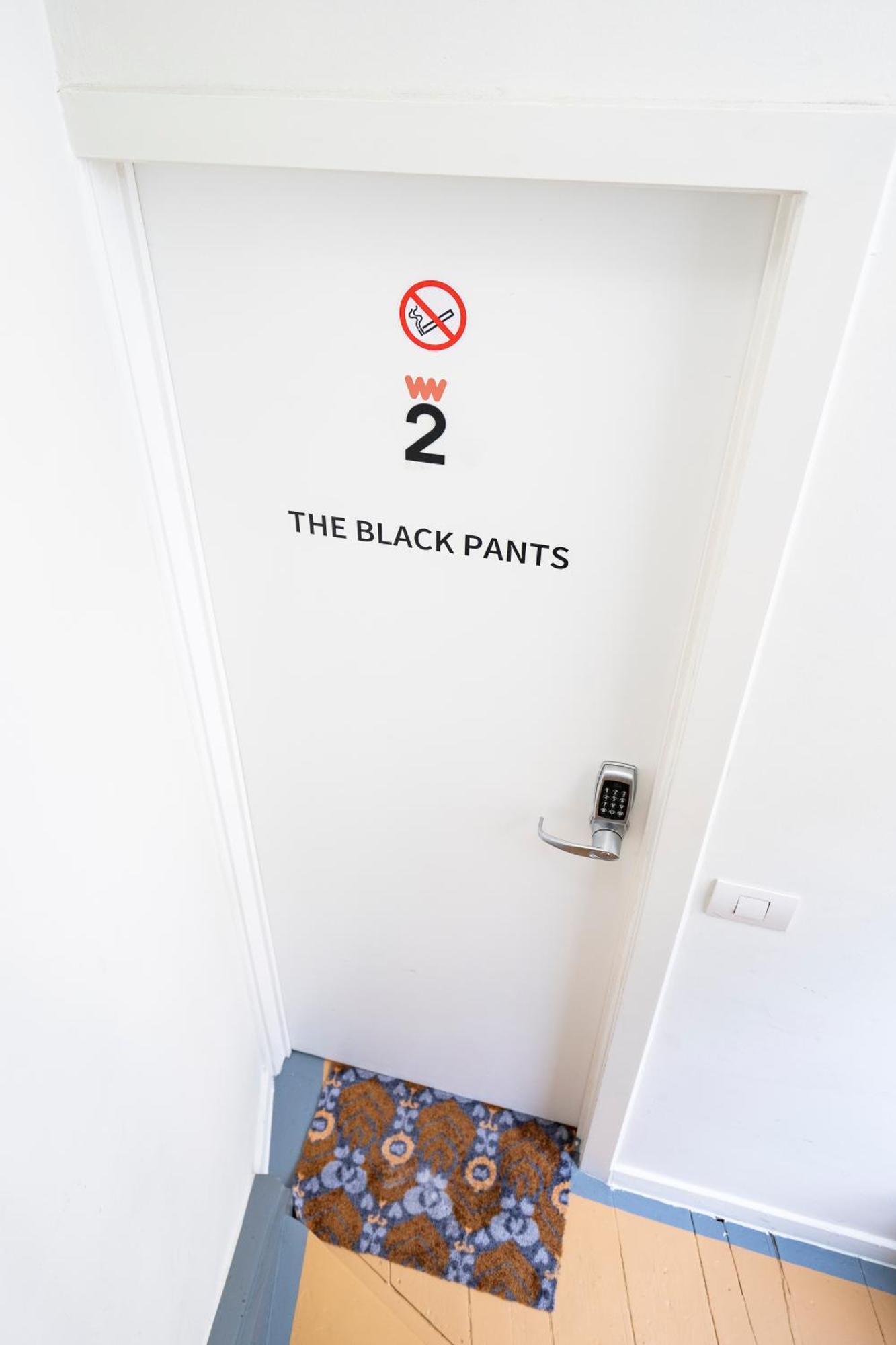 Shway - The Black Pants Antwerpen Eksteriør bilde